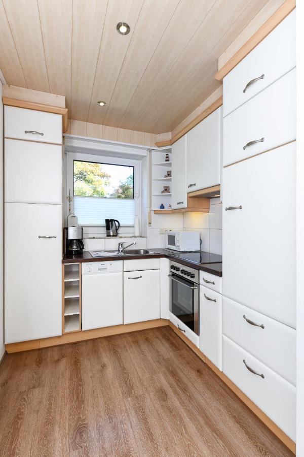 Ferienhaus Brigitte ベンサージール エクステリア 写真